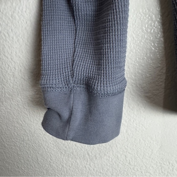 Hm Slim Fit Thermal Shirt Size Medium - Picture 2 of 9